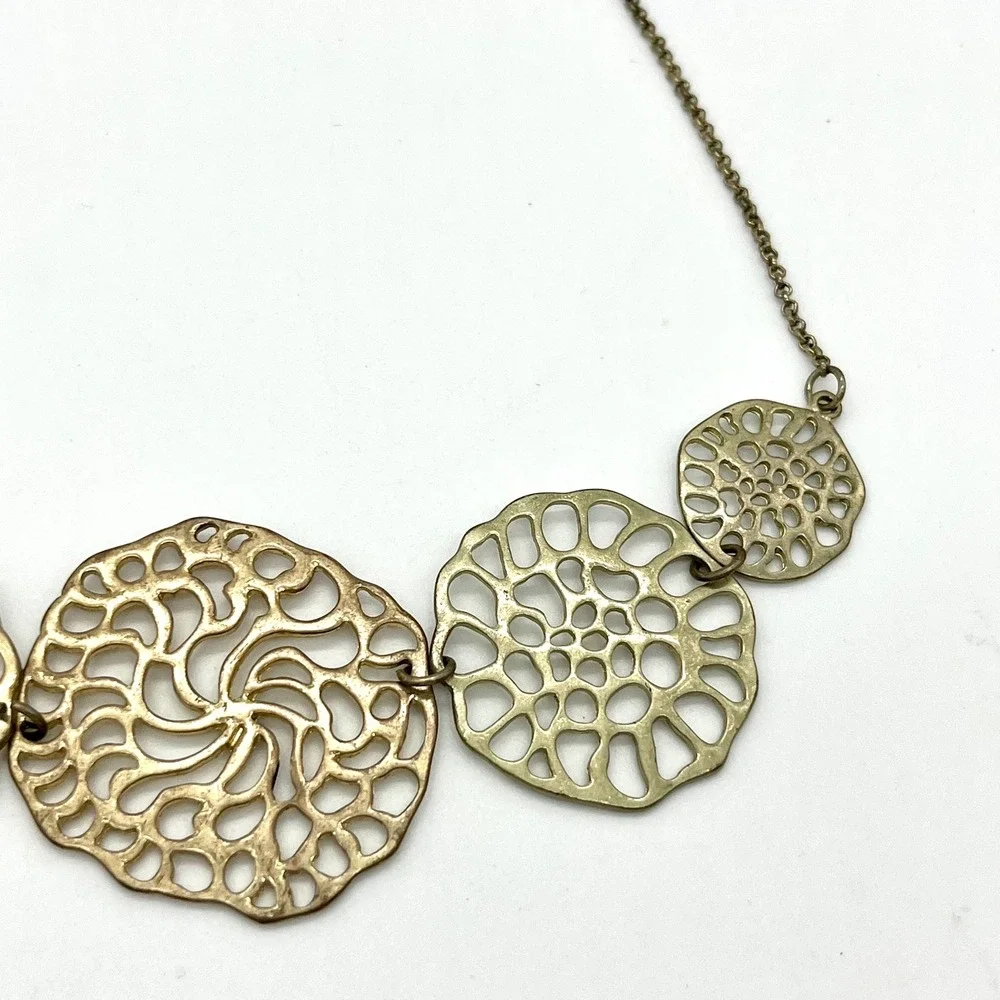 Statement Necklace Gold Tone Disc Medallion‎ Chain Fashion Jewelry Filigree